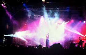 Online video sites embrace live concert streams