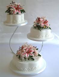 lilies wedding cakes