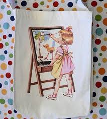 little girl painting