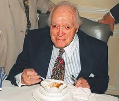 Bob Hope, 100 years old � Bob