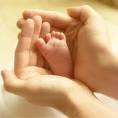 http://2.bp.blogspot.com/_ODAwgE2_O0A/SgXoMPDuCvI/AAAAAAAAAFw/xkKixfmPo1o/s1600/mae%252Bcom%252Bpezinho%252Bna%252Bmao