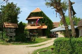 Das Rural Tourism erwartet Sie in einem 200 Jahre alten Cottage, das zum Kulturerbe Kroatiens zählt. Hier wohnen Sie im Herzen des Naturparks Lonjsko Polje. - 7672589