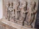 of a couple of adults and all of the small children kneeling below. - via Daymix