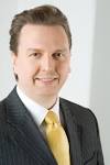 (BILD) Alexander Peters - images?q=tbn:ANd9GcQ0rjliPeJ_Ga2yHr-iJGWDp4dy2oS4eRD8WjruCuZp8D9Ah7fvc47hGc4