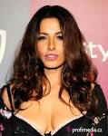 Prom hairstyle - Sarah Shahi