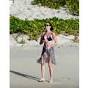 Image Stephanie Seymour on the beach Picture