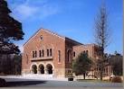 一橋大学 兼松講堂