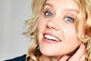 out comedian Kate McKinnon