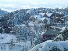الثلج الذي كسى معظم ولايات الجزائر Images?q=tbn:ANd9GcQ459CK1AlNdxhlduOXT8fsML3oH3Whri19rp6vRKDG50trckxW