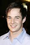Ryan Merriman as Ian Thomas
