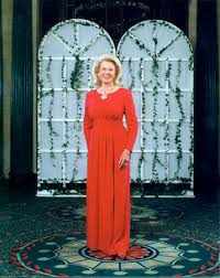 Candlelight Ball Gala Chairwoman Betty Knight Scripps resplendent in a red Scassi gown and a Scripps\u0026#39; ... - Betty%20Knight%20Scripps%2006