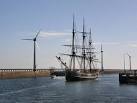 Replica of HMS Bounty, as used in the film Mutiny on the Bounty and other - via Daymix