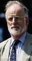 Dr Nicholas Hunt insists the death of weapons expert Dr Kelly was a ... - article-1306524-0068A3B400000258-377_224x423
