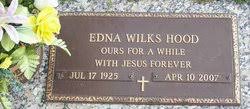 Edna Wilks Hood (1925 - 2007) - Find A Grave Memorial - 84758659_132888828565