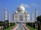 http://www.strictlykings.net/wp-content/uploads/2012/01/taj_mahal.jpg