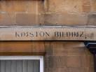 Kiŋston Bildiŋz, near Bath Abbey. The name Kiŋston Bildiŋz appears on the - via Daymix