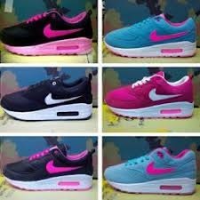 Daftar Harga Sepatu Nike Terbaru 2016