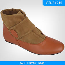 Toko Online Sepatu Sandal Terlengkap, Jual Sepatu Sendal Pria ...