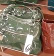 http://alloveralbany.com/images/fall_fashion_2008_handbags.jpg