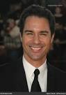 http://www.feelny.net/photo/Eric-Mccormack-64243.jpg