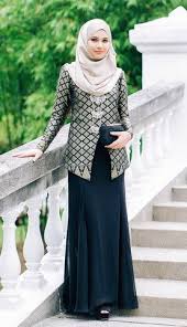 Model Baju Kerja Muslim Modis Modern dan Trendy Terbaru
