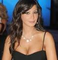 خبرني : شرفات : إليسا :من حقي ارتداء ملابس سكسي
