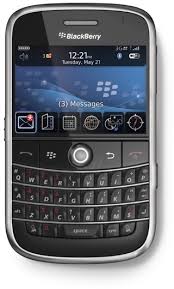 Blackberry 9000  Images?q=tbn:ANd9GcQFo1ClPjcG28ZDPoIJOF15o81qCiPnd9-DVbrzj1yI7VVJG9PQ
