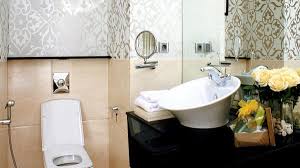 Ragam Pilihan Penutup Dinding Kamar Mandi - iDEA Online