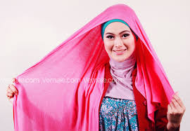 Cara Memakai Jilbab Pashmina Kaos Simple | Cara Memakai Jilbab ...