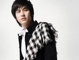 picture kyuhyun Images?q=tbn:ANd9GcQKP_YaGBpRwJ2sJBQLPJjKBM5JwEQGYCr7tm-Q9dmDVcJKUmyx