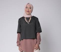 Tips Padu Padan Overall untuk Busana Muslim Modern | HijUp Blog