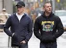 Anderson Cooper parties with his boyfriend and Bravo's Andy Cohen ...