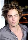 صور الوسيم Robert pattinson بطل الفلم توايلايت - منتديات اسوار 2012 - robertpattinsonneedspol