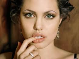 Angelina Jolie fashion  26 celebrity 65037 1600 1200