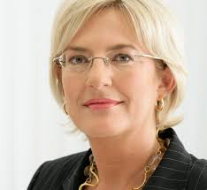 Petra Hedorfer ist neue Präsidentin der European Travel Commission ... - karrieresprung-petra-hedorfer-neue-etc-praesidentin_43141