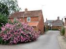 The yard is off Simpson Street and the cottage is No.5. - via Daymix