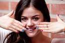 q=aria+montgomery+pink&um=