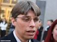 Steven Vander Ark speaks to the media outside the U.S. District Court on ... - art.vander.ark.getty