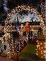 Oleta Coach Lines - Christmas Lights Galore Tour - Williamsburg ...