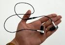 Hands-on with Sony Ericsson's HBH-IS800 stereo Bluetooth ...