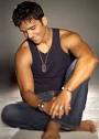 http://www.hispanicallyspeakingnews.com/uploads/images/article-images/luis-fonsi-02.jpg