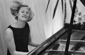 Michaela Schwab Vocals Piano Sängerin Pianistin Gesang Musik Funk ...