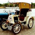 Fichier:Renault Voiturette 1901.jpg - Wikip&eacute;dia