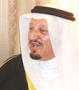 العريس بن شفلوت (يسار) وبجواره
