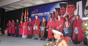 Convocation 2010 of Asia Pacific Institute of Information Technology (APIIT) was held amidst a large gathering. Dr Athula Pitigala-Arachchi, Chief Executive ... - 1.jpg