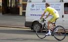 near to South Shore, Blackpool, Great Britain. Yellow jersey - via Daymix