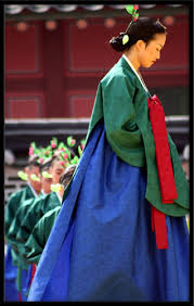 korean haristyle and hanbok Images?q=tbn:ANd9GcQYt_4QqvRyFMNcFIkhu5UiePVOQ5uO4dBHwJyaLag0Z9_anrlJaQ