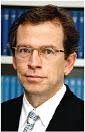 Volker Leienbach (51), seit 1. Juli 2002 Direktor und Geschäftsführendes ...