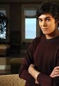 Adam Brody Picture 3
