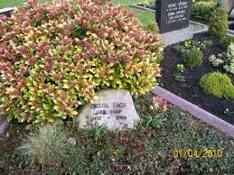 Grab von Helga Zach (geb. Rump) (1937-2006), Friedhof Norden-neuer ...
